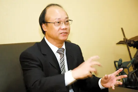 苏泽群小记被开发商称为最爱收地的副市长