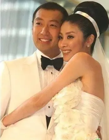 王功权王琴私奔告别商界王功权王琴资料揭秘图