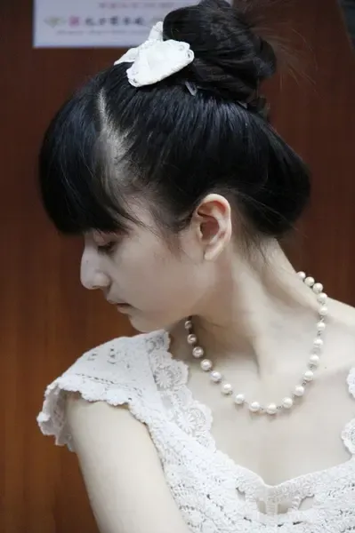 春晚最美丽观众伪萝莉夏达30岁依旧清纯图