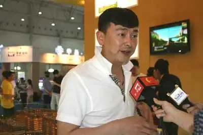 直击春交会——琥珀庭院 巴蜀笑星叮当笑谈洋房