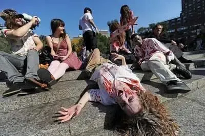 红色月全食全程直播 2012真是世界末日来临年?