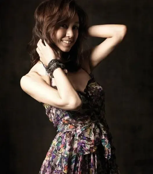 宋智善疑因韩国棒球选手朴泰勋自杀宋智善身前家居照曝光图