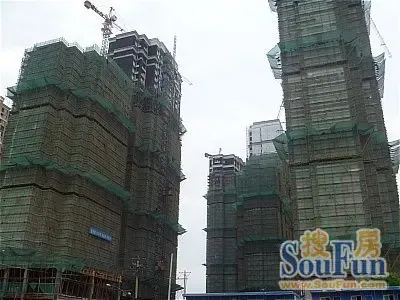 外立面渐现-合肥新房网-房天下 万科金色名郡7月工程进度 外立面渐现