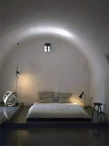 被遗弃的历史建筑残骸 萨伦托乡村气息住宅(图)