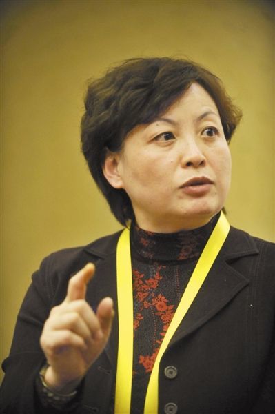 国家住房和城乡建设部政策研究中心主任秦虹在论坛上发言