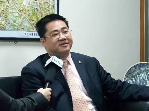 冯松:今年政策趋向平稳 诚信为企业生命线 ————《地产会客厅》