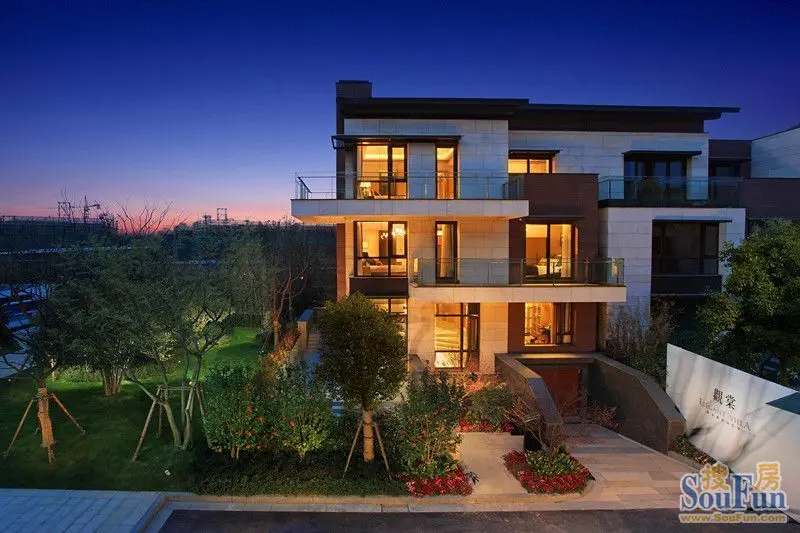 继棠北亿元别墅之后 仁恒观棠重构双湖豪宅区别墅价值