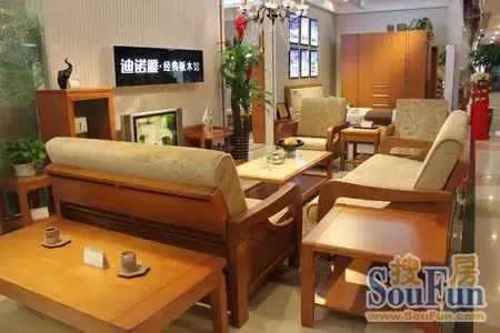迪诺雅家具经典板木馆店面展示