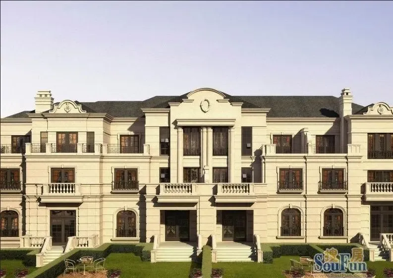 保利霞飞郡法式排屋在售,户型260-320平方米,均价31000元/平米.