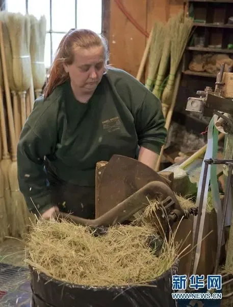 看加拿大农民的惬意生活民族风浓郁田园小镇