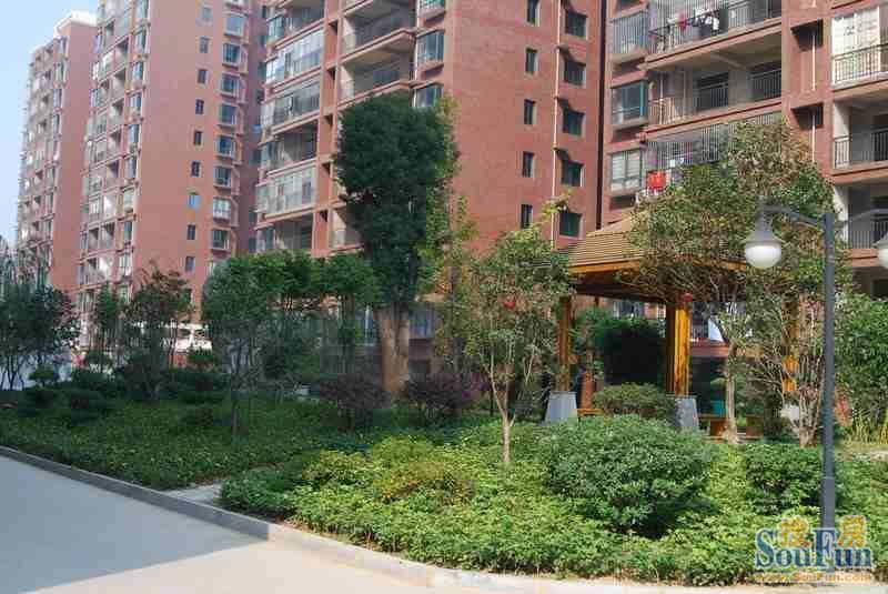 银海花园暑假放价 5期部分准现房9折起