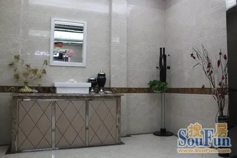 小编逛店之诺贝尔瓷砖 精美设计构筑多彩家居