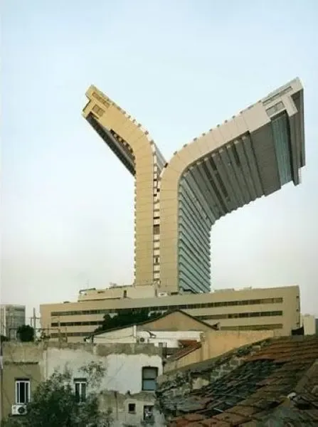 盘点世界各地那些让人意想不到的建筑组图