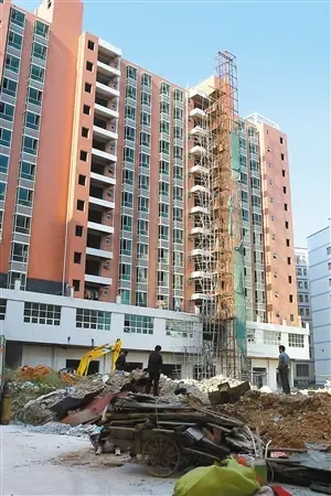 受土地新政"刺激" 小产权房价按捺不住"兴奋"