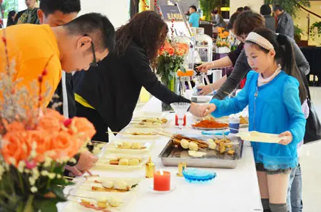 观府壹号唇留齿香家庭主题烧烤派对盛大举行