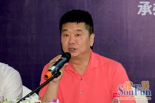 重庆电视台电视广告经营中心副主任 何峰何峰:我们电视台将从两个方面