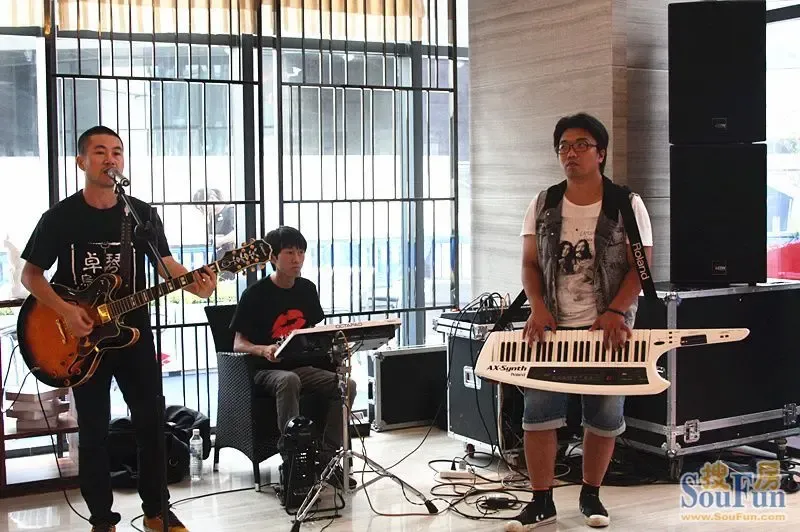 卓越世纪中心售楼处开放现场卓越世纪中心售楼处开放现场全城共鉴