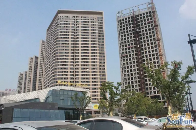 8月初探玲珑公馆二期项目工地 周边配套一网打尽