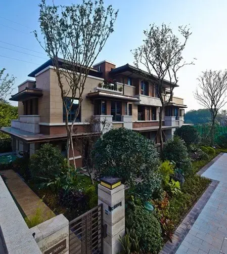 城市森林别墅典范万科颐府示范区即将华丽启幕