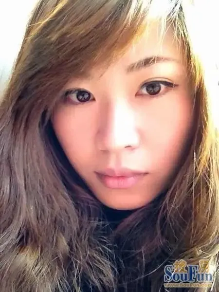 万科城闫雪:手机沟通后看房下定 新房帮助力千万成交