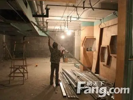 展示馆地下一层施工