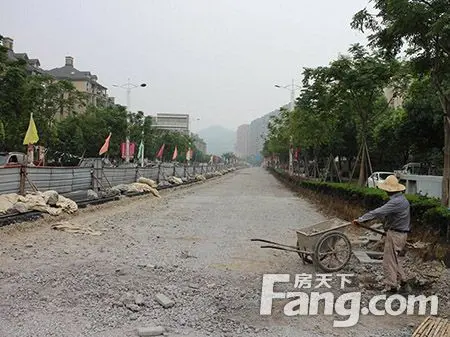 舞阳街改建
