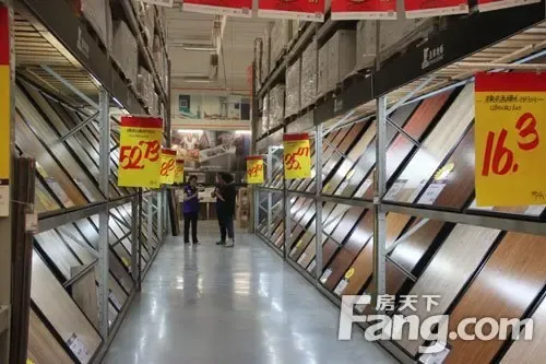 小编逛店之百安居 一次性购齐家装需求的建材超市