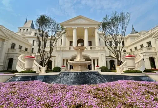 西南地标级法式宫廷建筑亮相江南新城