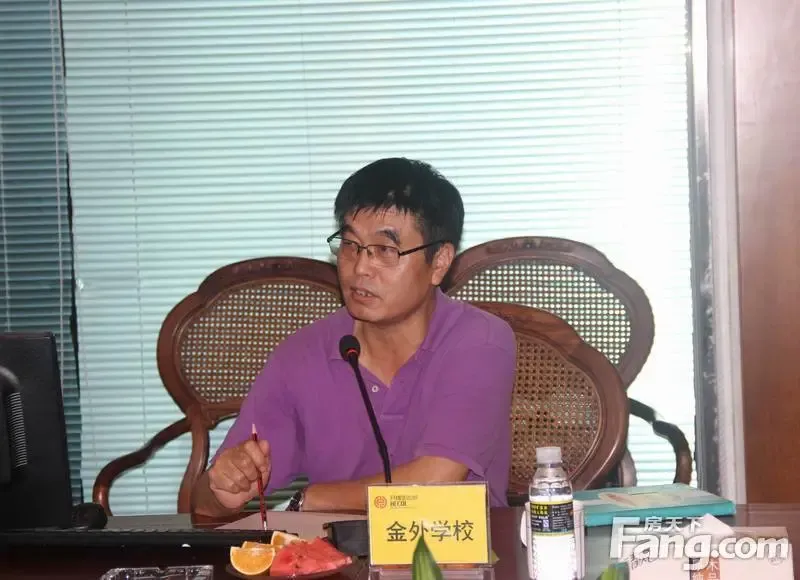 咨询金华外国语学校由百年名校金华一中和国企金华市教投公司联合创办