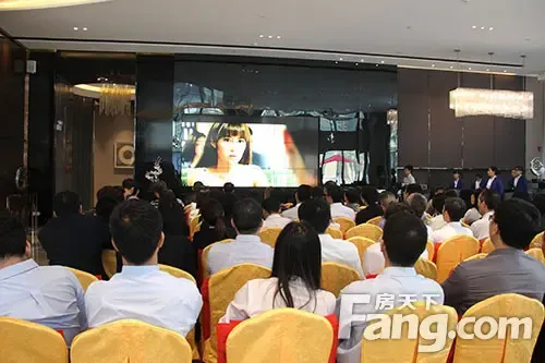 《让爱回家》终于露出它神秘的面纱,究竟男主角陈伟明是留在三水,还是