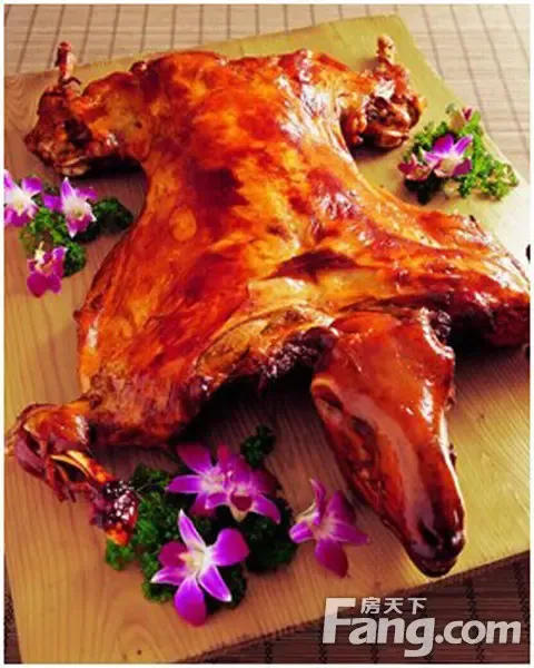 【马奶酒,手扒肉,蒙古秘传烤全羊本周六香飘鸿大城】【喜讯】上周六