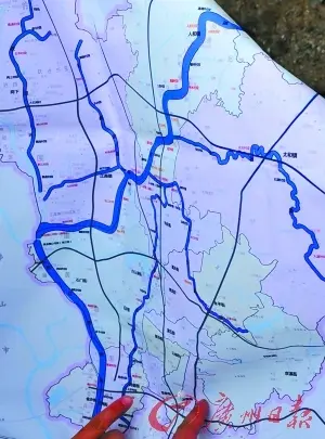 广佛跨界河涌清淤