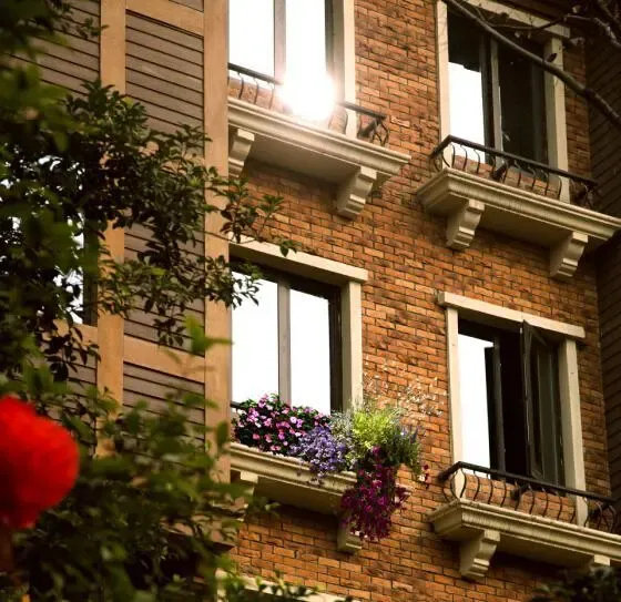 晋愉江州一期江院洋房 超越示范区的恢弘实景呈现