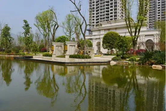 鸥鹏8226泊雅湾套内4500元㎡起