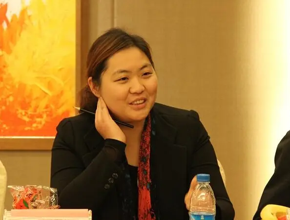 新湖明珠城杨颖