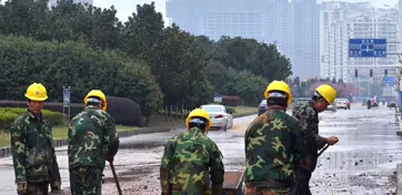 水管爆裂