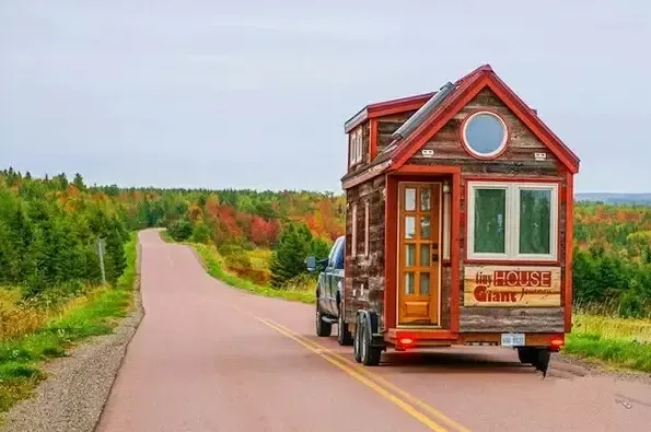 一座可以行走的房子简直不能更酷炫