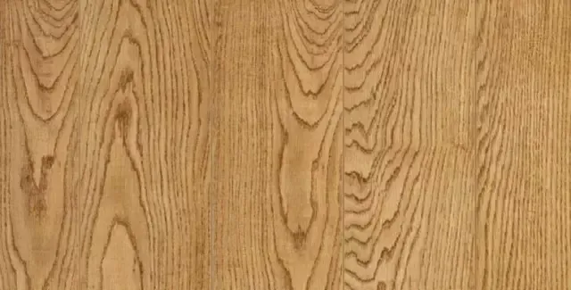 白橡纹理流畅明晰,因此圣象采用传承于美国安德森技师的经典手刮工艺