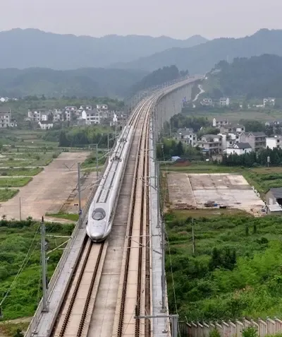 合福高铁进入空载试运行阶段
