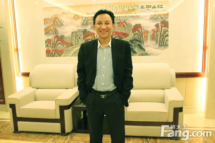 简一大理石瓷砖董事长 李志林