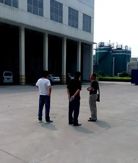 廊坊市环卫局清运管理处赵亚海科长说,从8日晚上开始至今,清运管理处