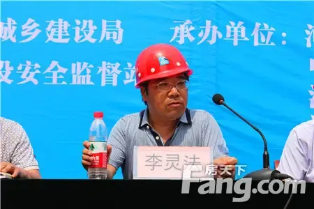 火灾应急救援现场演练此次观摩会共有来自三门峡市十个应急救援大队