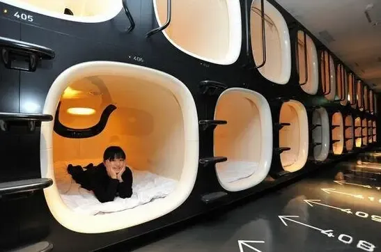 这提升了胶囊房间新逼格