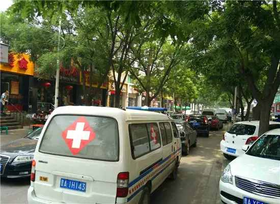 体育西路改造实况