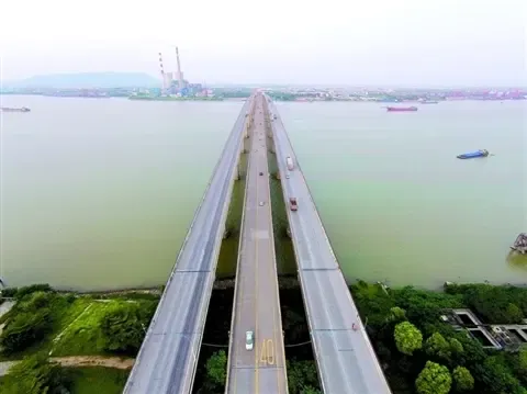 高明大桥旧桥或月内封闭维修