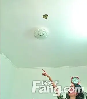 装修 住户 天花板