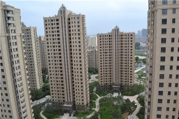 奇文共赏亿力未来城裸照大曝光