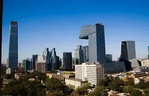 北京地市重现土地争夺战 仅半月吸金140亿元