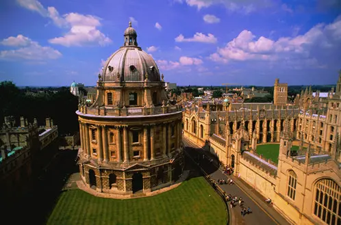 英国留学 英国中的战斗机