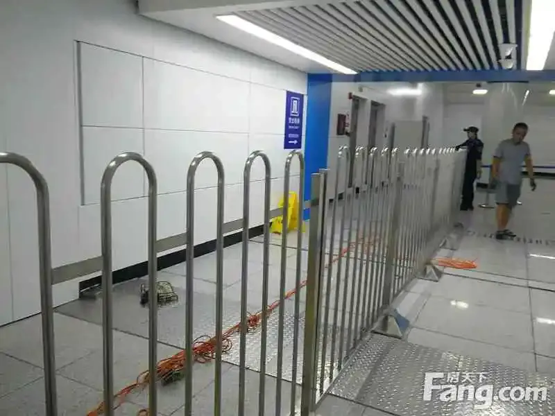 大连又停了友好广场站巨响浓烟密布到底怎么了